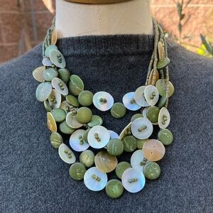 Elegant Green and Cream Shell Necklace